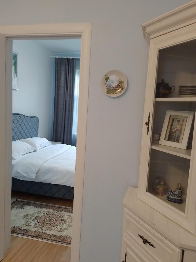 House, Garden & Sauna. Free Parking. Train Stop-200 M. Sea-1 Km. Юрмала Екстер'єр фото