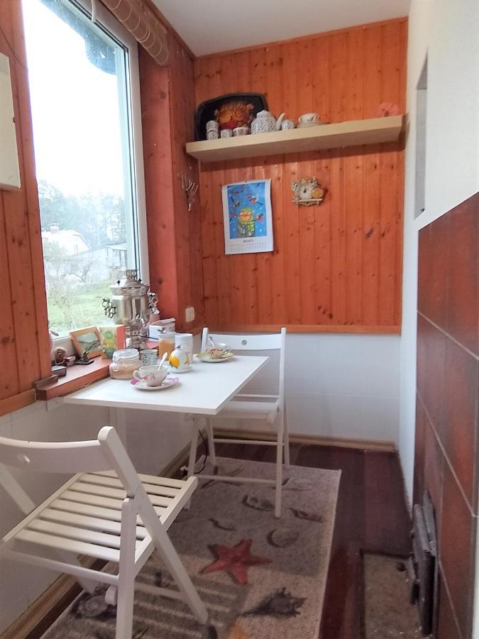 House, Garden & Sauna. Free Parking. Train Stop-200 M. Sea-1 Km. Юрмала Екстер'єр фото
